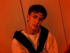 KingThoring - male webcam at xLoveCam