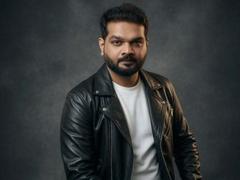 KinkyKumar from xLoveCam