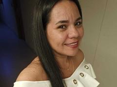 KinkyMaturee - female with black hair webcam at xLoveCam