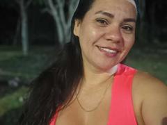 KinkyMaturee - female with black hair webcam at xLoveCam