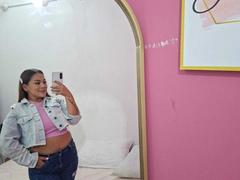 HottieNeedsFun - blond female webcam at xLoveCam