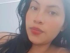 KioHot from xLoveCam