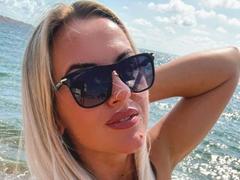 KiraCandy - blond female webcam at xLoveCam