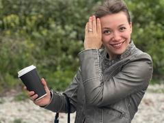 KiraDripe - female with brown hair webcam at xLoveCam