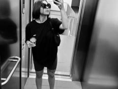 KiraDripe - female with brown hair webcam at xLoveCam