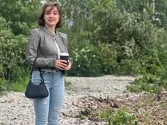 KiraDripe - female with brown hair webcam at xLoveCam