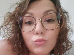 KiraLoverss - female with red hair and  small tits webcam at xLoveCam