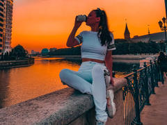 KiraRobberts - female with brown hair webcam at LiveJasmin