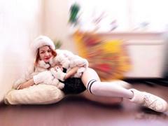 KiraXTender - female with red hair and  small tits webcam at xLoveCam