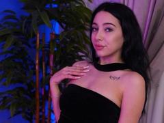 KirraMoon - female with black hair and  big tits webcam at xLoveCam