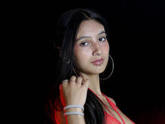 Kiittty69 - female webcam at ImLive