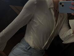 KishaNaught from xLoveCam