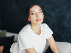 KissMegan - female with brown hair and  small tits webcam at xLoveCam