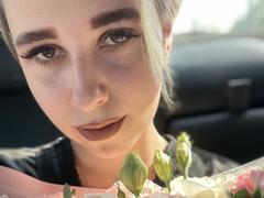 KisuLayer - blond female with  small tits webcam at xLoveCam
