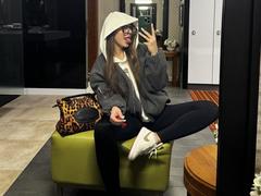 Kitkata - female with  big tits webcam at xLoveCam