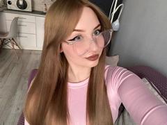 AliceCutex from ImLive