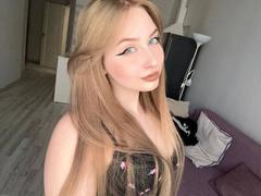 AliceCutex from ImLive
