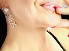 Kiwi - blond female webcam at xLoveCam