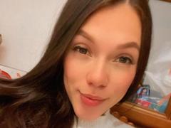 kinkyCharlottee - female with brown hair webcam at xLoveCam