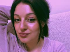KlaraxGold from xLoveCam