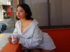 KleoCooper - female with black hair and  big tits webcam at xLoveCam