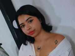 KleoCooper - female with black hair and  big tits webcam at xLoveCam