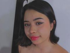 KleoCooper - female with black hair and  big tits webcam at xLoveCam