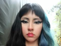 KleoLennox - female with black hair webcam at LiveJasmin