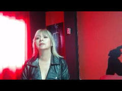 KloeHotMature - blond female with  small tits webcam at xLoveCam