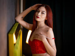 KloeyAdais - female webcam at xLoveCam