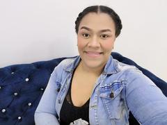 KloheEvans - female with black hair and  big tits webcam at xLoveCam