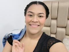 KloheEvans - female with black hair and  big tits webcam at xLoveCam