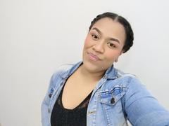KloheEvans - female with black hair and  big tits webcam at xLoveCam