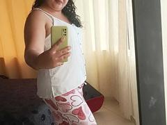 kleimar - female with black hair and  small tits webcam at xLoveCam