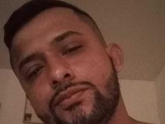 KratoSexyHot - male webcam at xLoveCam