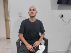 KrilLynnt - male webcam at xLoveCam