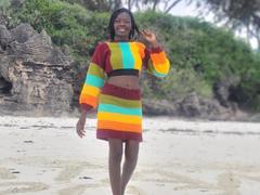 KrisJohanas - female with black hair and  small tits webcam at xLoveCam