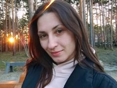 KrissyHottie from xLoveCam
