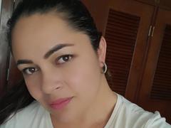 KristalNoa - blond female webcam at xLoveCam