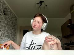 KristelHenandez - female with black hair and  big tits webcam at xLoveCam