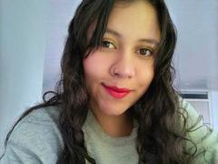 KristinGarner - female with black hair and  big tits webcam at LiveJasmin