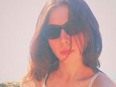 Kristis from xLoveCam