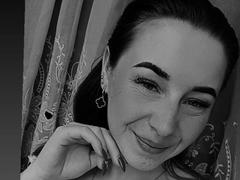 Kristten69 - female with red hair webcam at xLoveCam