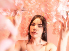 KristtieEva - female webcam at xLoveCam