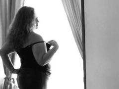 KourtneyLouve - blond female webcam at xLoveCam