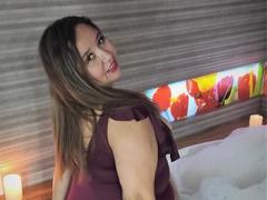 KourtneyLouve - blond female webcam at xLoveCam