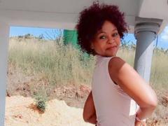 Kwanzo from xLoveCam