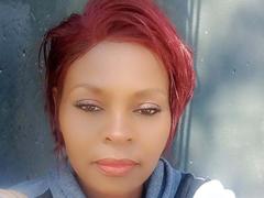 Kwanzo - female webcam at xLoveCam