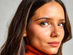 Deadici - female with red hair webcam at ImLive