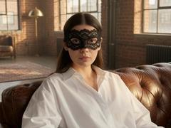 KyraRobin - female with brown hair webcam at xLoveCam